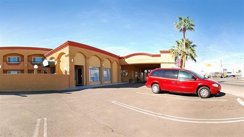 Hollies Hotel & Suites Calexico Exteriér fotografie