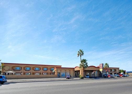 Hollies Hotel & Suites Calexico Exteriér fotografie